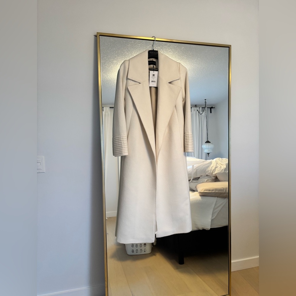 Sentaler Alpaca Coat (white/cream) - Picture 7 of 12